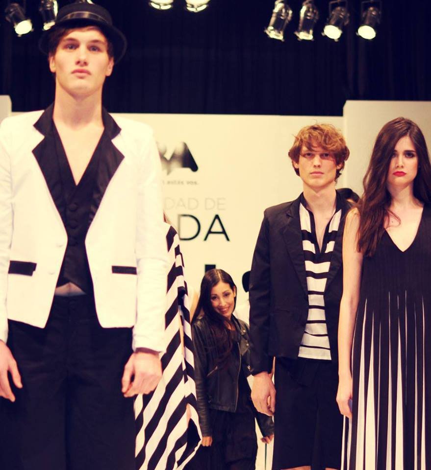 Andrea Urquizu Moda Con Influencias Del Rock De Los 70 - Diseñadores