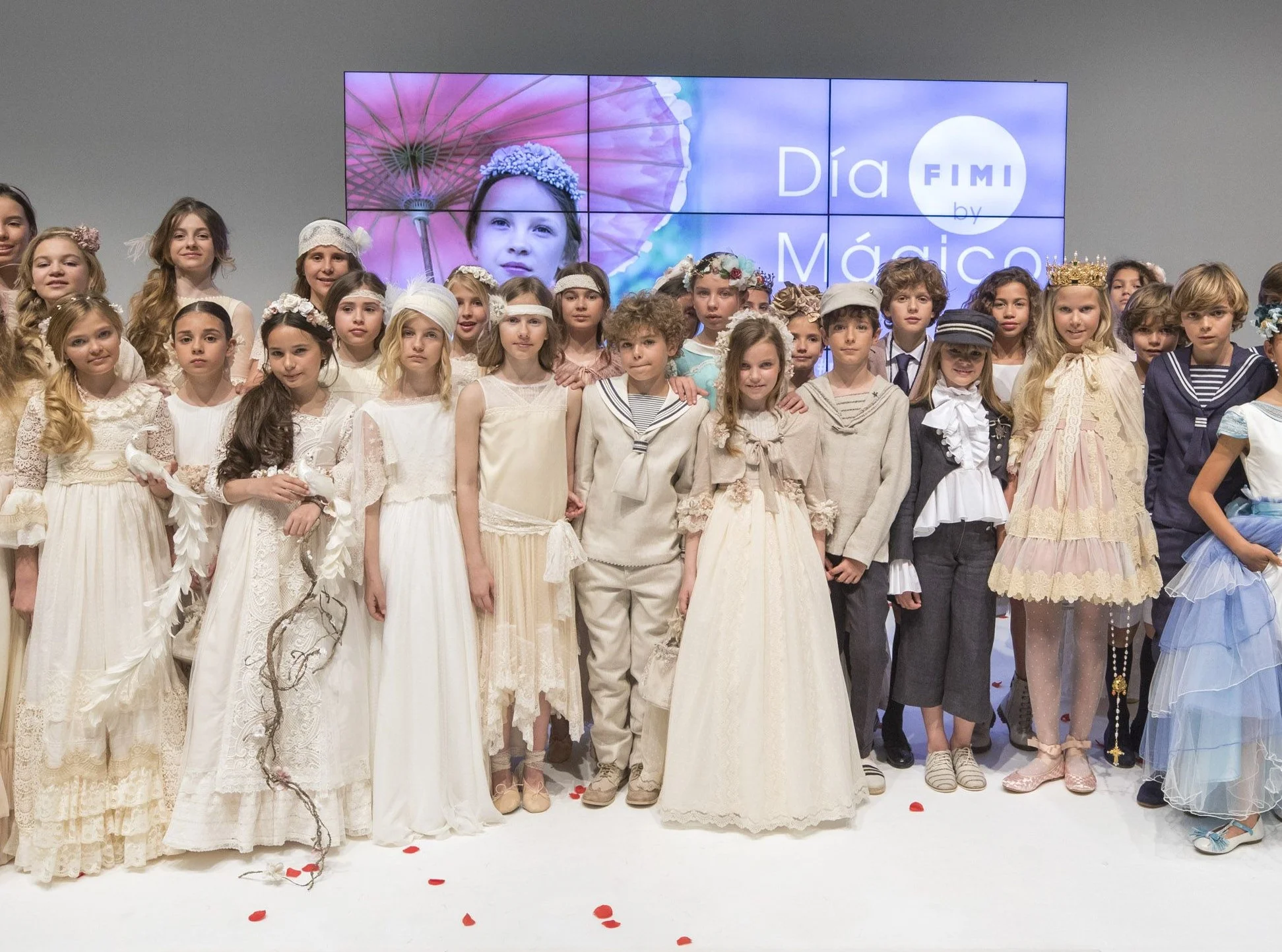 Día Mágico By Fimi 2018 Dia Mágico By Fimi Tiene Su Primer Desfile Virtual - Textil E Indumentaria