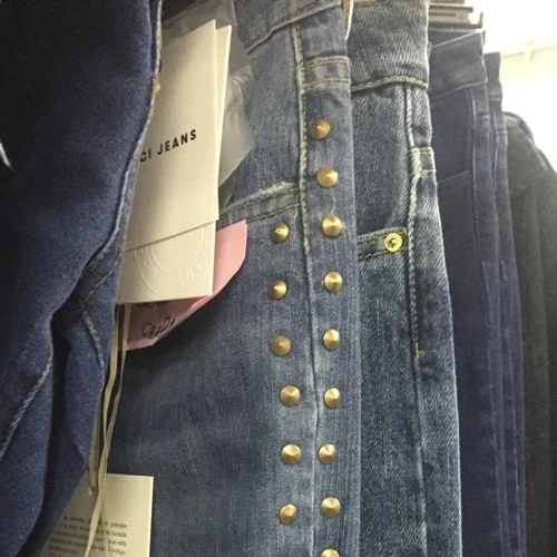 Voitto17 Servicios Integrales Para La Confección De Indumentaria - Textil E Indumentaria