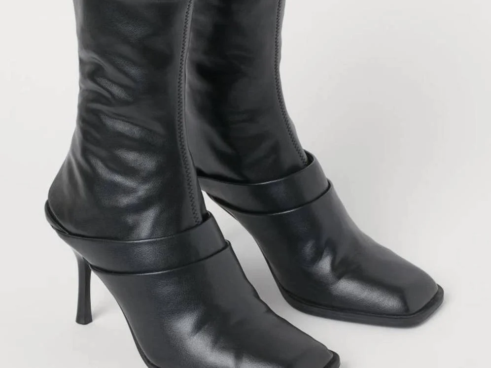 Estamos En Shock Con El Ultimo Invento De H M Unas Botas Que Se Convierten En Mules Calzado 2 X 1 - Moda Sostenible