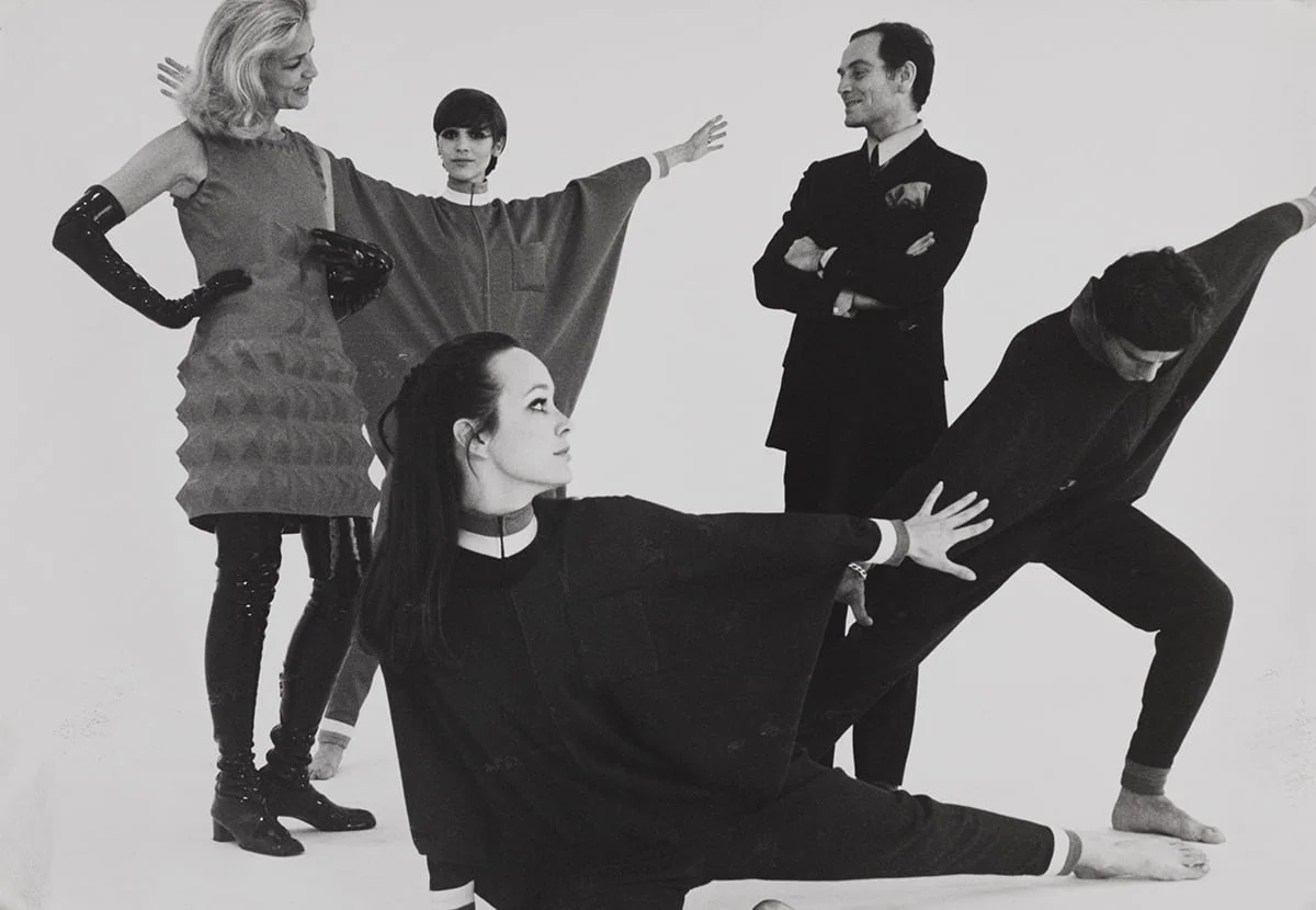 Pierre Cardin: Sus Inventos Que Cambiaron La Moda - Moda Y Diseñadores Textil E Indumentaria