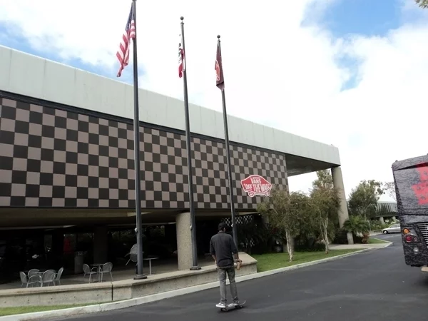 Vans Se Compromete Con El Cuero 100% Responsable