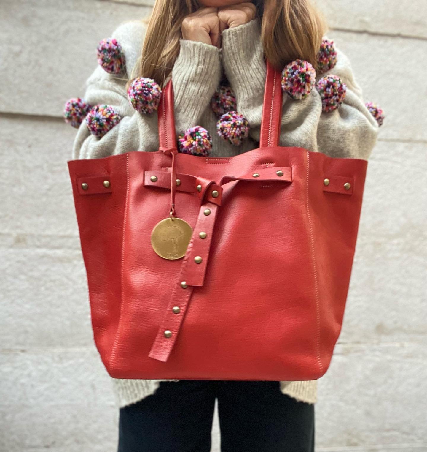 Una cartera realizada en un cuero muy especial 6 - noticias breves Borrador Automatico Una Cartera Realizada En Un Cuero Muy Especial - Noticias Breves