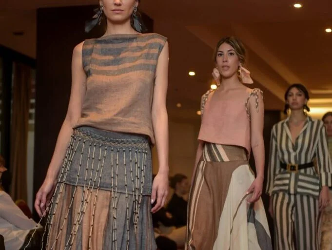Whatsapp Image 2021 09 09 At 15.10.29 3 &Quot;Ayala Andina&Quot;: Combinación Del Diseño Textil Y De Moda - Textil E Indumentaria