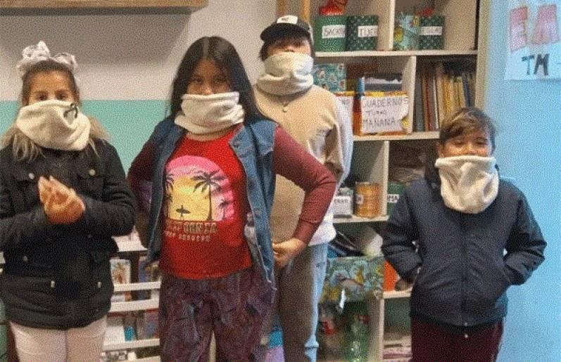 470e13e311431ed603feafd42ac34589 L La Red de Costureras Solidarias de Pilar finalizó una nueva campaña Frío Cero - Empresas Calzado, Cuero