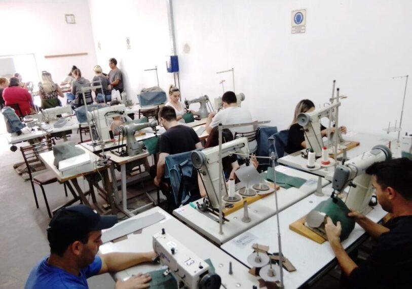 Aparador de calzado 9 - noticias breves Formacion Profesional Calzado Aparador De Calzado - Noticias Breves