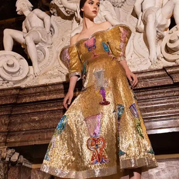 Dolce Gabbana Z ¿Comprarías Ropa Que Jamás Vas A Tocar? Te Contamos En Qué Consiste La Moda En El Metaverso - Interes General