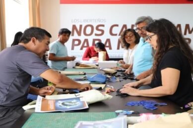 05 472333 Se Realizó El V Congreso De Cuero Y Calzado En Trujillo Perú - Eventos Calzado, Cuero