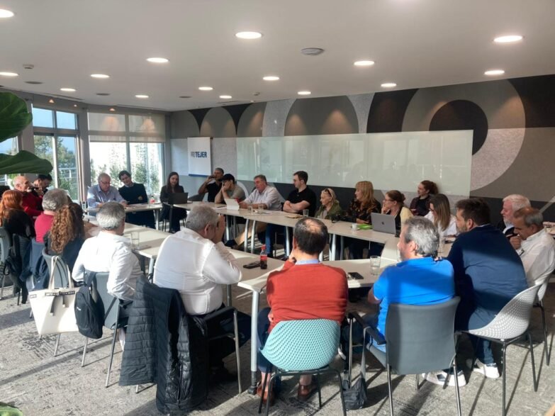 Fundacion Pro Tejer Renovo Sus Autoridades