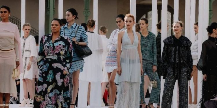 30 564720 Tendencias 2025: La Moda Que Revoluciona - Tendencias 24/25 En Textil E Indumentaria