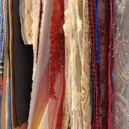 Tela Tiene Historia Que Contar 02 837920 La Tela Tiene Una Historia Que Contar - Empresas Textiles