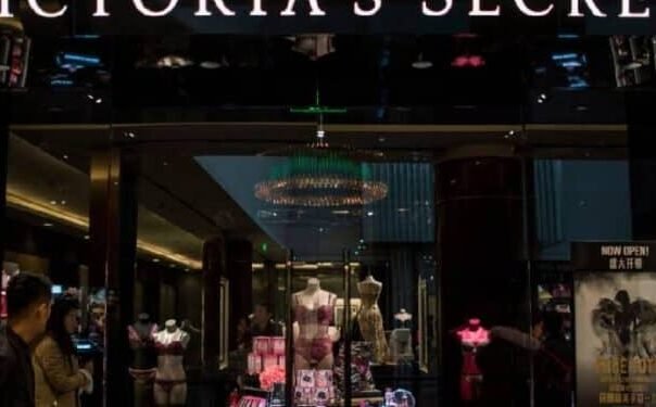 Victorias Secret Abre Nuevo Local Argentina Con Precios Mas Altos 33 542559 Victoria’s Secret Abre Nuevo Local En Argentina Con Precios Más Altos - Eventos Textil E Indumentaria