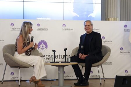 07 628982 Francisco Ayala: Un Diseñador Reconocido Como Personalidad Destacada De La Cultura De La Ciudad De Buenos Aires - Interes General