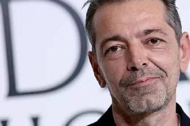 40 740401 Versace Nombra A Pieter Mulier Director Creativo - Diseño