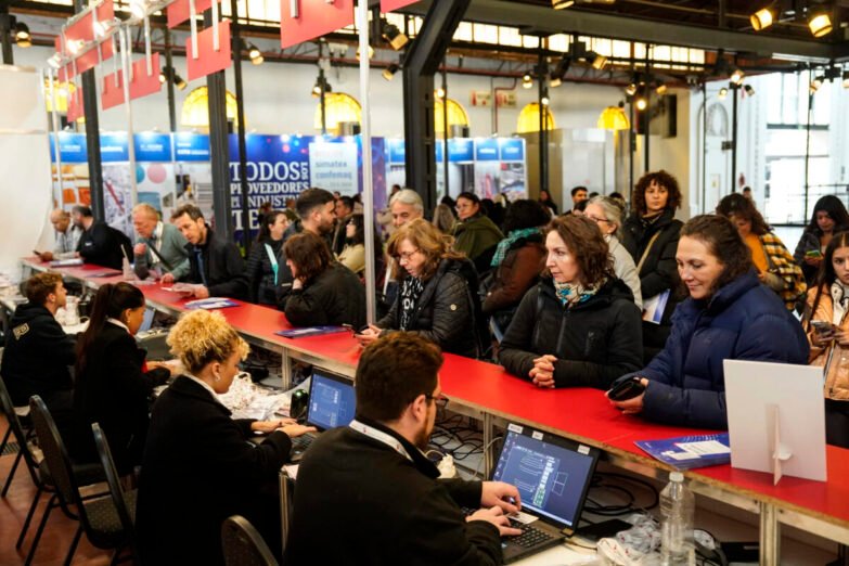 Abre la acreditación al encuentro clave de la industria textil emitex · simatex · confemaq 2026 1 - eventos textil e indumentaria 45 828503 Abre La Acreditación Al Encuentro Clave De La Industria Textil Emitex · Simatex · Confemaq 2026 - Eventos Textil E Indumentaria