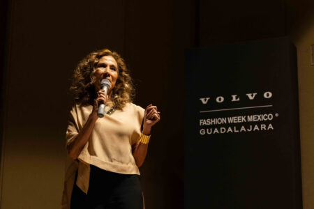 Alejandro Fernandez Debuta Como Disenador Volvo Fashion Week Mexico Que Apuesta Guadalajara Como Capital Creativa 51 930377 Alejandro Fernández Debuta Como Diseñador En Un Volvo Fashion Week México Que Apuesta Por Guadalajara Como Capital Creativa - Eventos Textil E Indumentaria