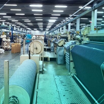 Delta Blog 7 impactos negativos que uma maquina textil desatualizada gera na industria La UNMDP lanza la oficialía en “Uso de máquinas de confección textil" - Empresas Textiles