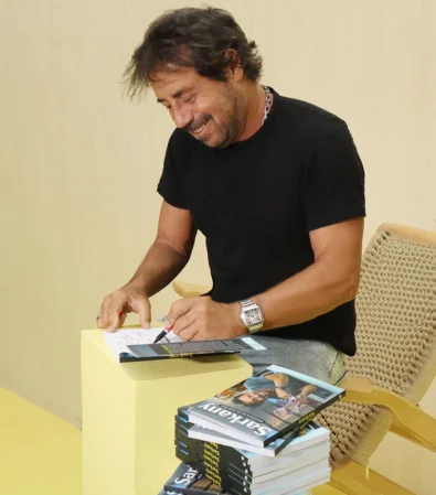 memorias zapatero como ricky sarkany construyo imperio calzado 10 477342 "Memorias de un zapatero”: cómo Ricky Sarkany construyó un imperio del calzado - Empresas Calzado, Cuero