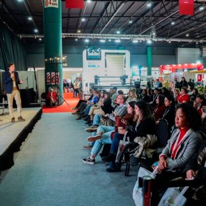 Emitex Simatex Confemaq 5 Emitex, Simatex y Confemaq 2026 presentan “Perspectivas”: un ciclo para dar voz a la industria - Eventos Textil e Indumentaria