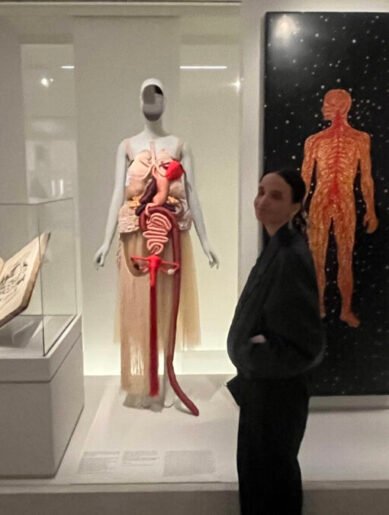 IMG 5342 Renata Buzzo irrumpe en el MET: la única latinoamericana en Costume Art - Interes General