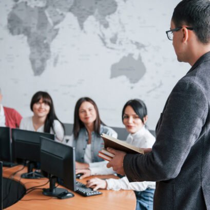 EXICAL 2026 : Capacitación exclusiva para el sector del calzado 15 - Empresas Textiles how is your deals group people business conference modern classroom daytime EXICAL 2026 : Capacitación exclusiva para el sector del calzado - Empresas Textiles