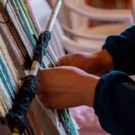 la pampa teje “La Pampa Teje”: el arte ancestral del telar pampeano llega a Buenos Aires - Interes General