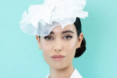 El diseño de autor tendrá su espacio en la convocatoria "Un Tocado para la Reina" 8 - moda IMG 20260721 WA0005 El diseño de autor tendrá su espacio en la convocatoria "Un Tocado para la Reina" - moda
